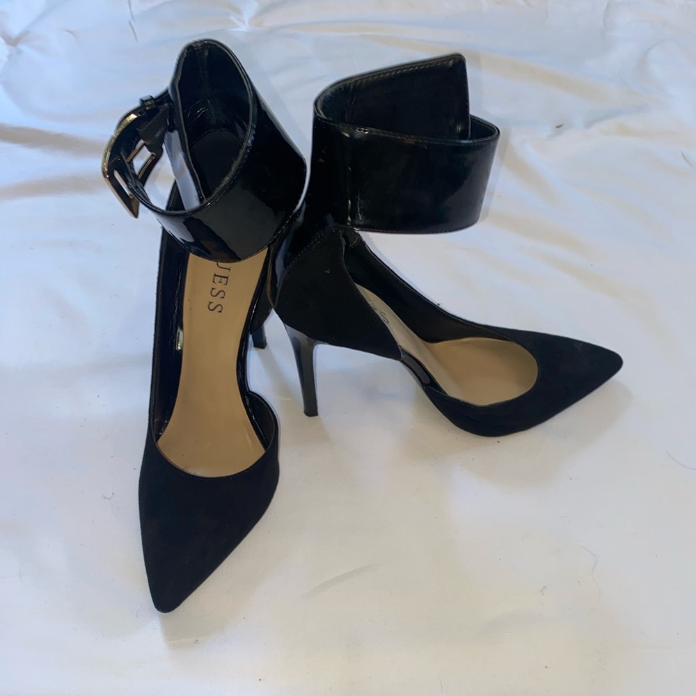 Black Guess Heals